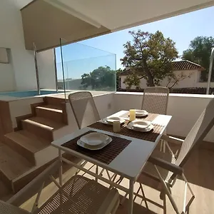 https://apartamento-terrazas-del-mar-piscina-privada.1costadelsol.com