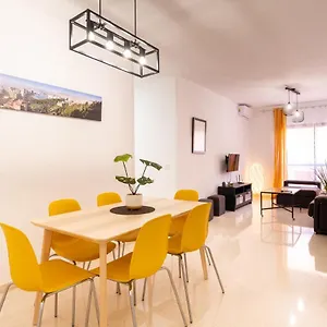 https://stylish-apartment-in-the-center-of-malaga.1costadelsol.com